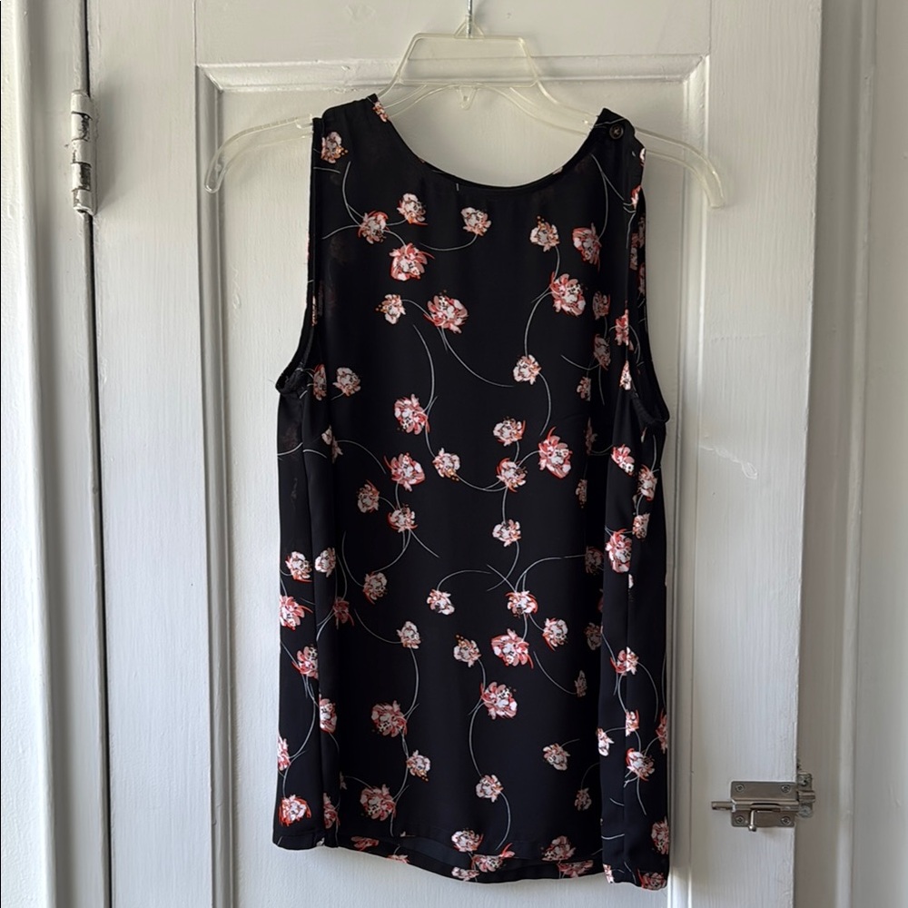 Black, sleeveless shirt